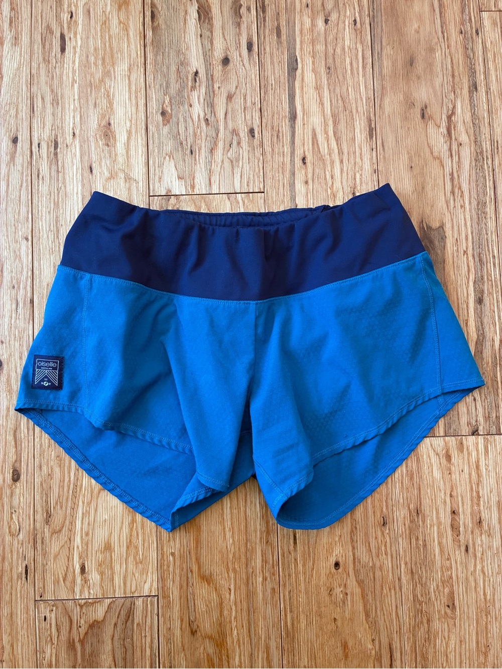 Oiselle RUNNING SHORTS - WOMEN'S Blue Size 4 Two-Tone Navy Running Shorts